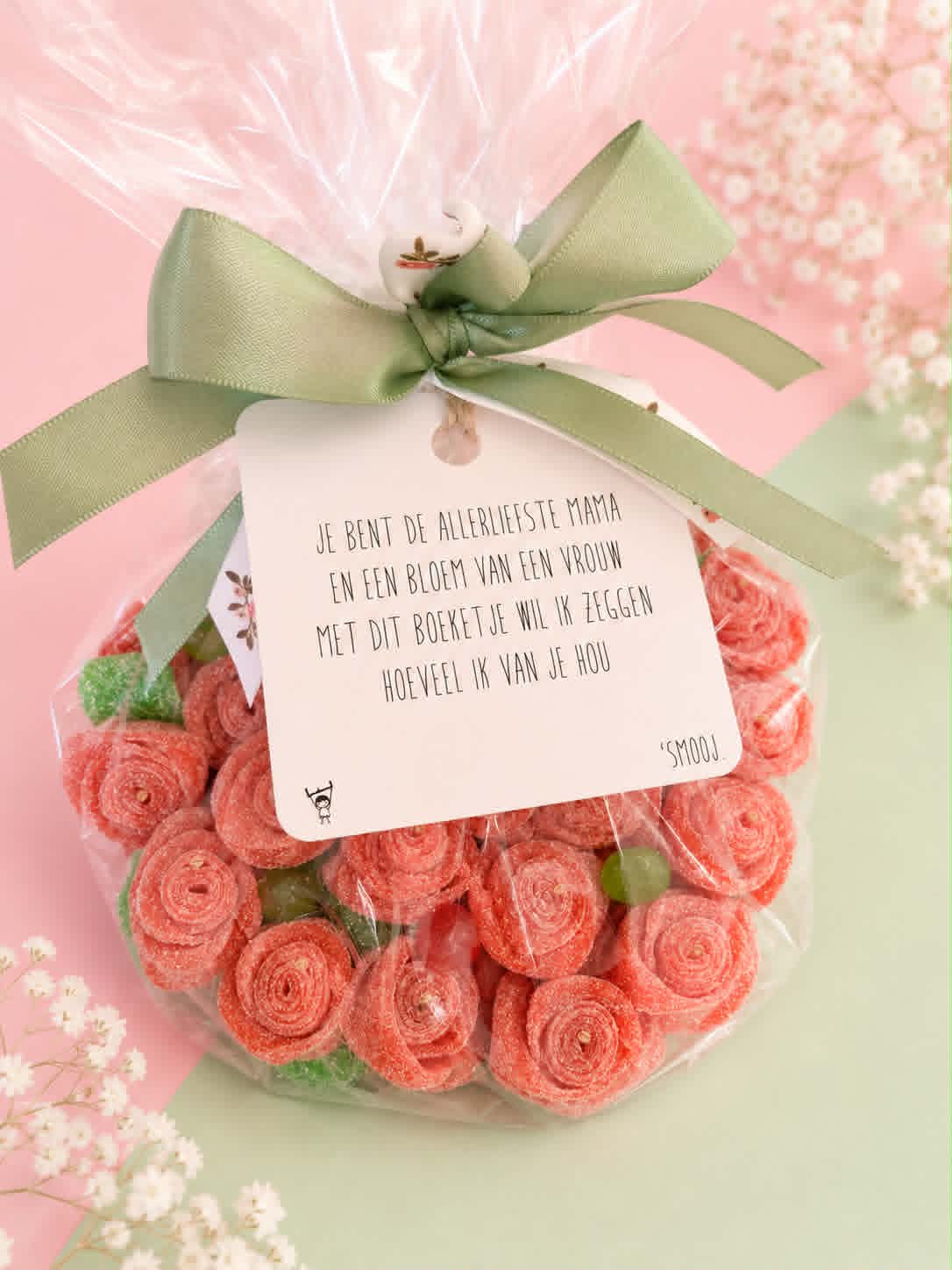 Snoephart Moederdag - Luxe cadeau met zure matten roosjes