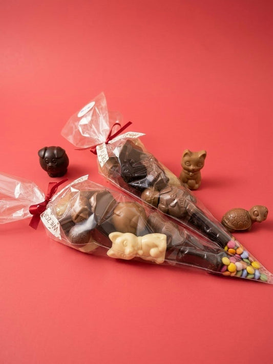 Chocolade puntzak met leuke figuren - Callebaut